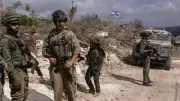 تصعيد متبادل على الحدود اللبنانية وإسرائيل تعترض هدفاً جوياً