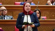 نائبة تطالب بتنسيق الأحياء والأبنية التعليمية لنظافة محيط المدارس