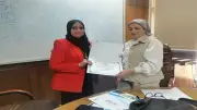 تكريم مروى ياسين من كلية الإعلام لدورها في تحكيم مشروعات التخرج