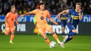 ألافيس يحول حلم برشلونة إلى سراب رغم الممر الشرفي