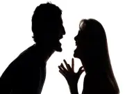 أم تحرم من ابنها عامين بسبب اعتراضها على المخدرات والدخان
