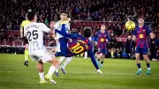 ألافيس يهزم برشلونة بهدف في الدوري الإسباني