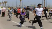 شباب المنصورة الجديدة يتنافسون في سباق عدو دعماً لمبادرة جامعة بلا تدخين