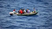 جثث متحللة على شواطئ مطروح.. عقوبات مشددة لسماسرة الهجرة غير الشرعية
