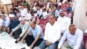 مستشار رئيس الجمهورية يؤدي صلاة الجمعة بمسجد السلام القديم في طور سيناء