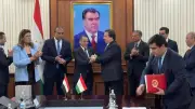 مصر وطاجيكستان توقعان أول اتفاقية للنقل الجوي بين البلدين