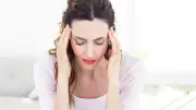 الصداع الهرموني: الأسباب وطرق العلاج الفعالة
