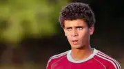 إعلامي يدعم حمزة عبد الكريم لتمثيل مصر في كأس العالم