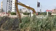 محافظ كفر الشيخ يتابع أعمال تطهير وتكريك مصرف نشرت بقلين
