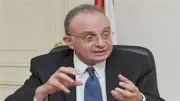 رئيس الرقابة المالية الأسبق: القطاع غير المصرفي يكمل دور البنوك ويقدم خدمات متخصصة