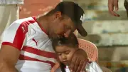 حفيظ دراجي يشيد بدموع جماهير الزمالك والروح الرياضية بعد نهائي الكونفدرالية