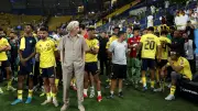 لاعب النصر السابق هزازي: دعوتي على النادي تسببت في معاناته الحالية