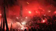 موهبة كورينثيانز تعتدي على الحكم في مباراة الشباب بالبرازيل