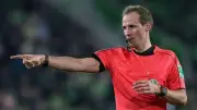 الحكم الألماني ساشا يقود مباراة الزمالك وسيراميكا كليوباترا في الدوري المصري
