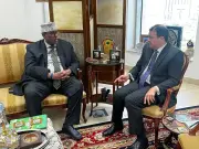 مساعد وزير الخارجية يتابع جهود إطلاق سراح البحارة المصريين