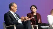 وزير الخارجية يشارك في جلسة نقاشية حول مرونة السوق العالمية بلندن