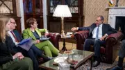 وزير الخارجية يتطلع لتوسيع نشاط البنك الأوروبي في مصر خلال لقائه برئيسته