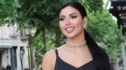 كارولين عزمي تخطف الأنظار بإطلالة جديدة وتستعد لفيلم محمود التاني