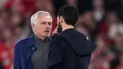 ريال مدريد يدفع الشرط الجزائي لمورينيو ويقترب من تعاقده