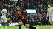 سخرية مشجع مانشستر سيتي تتحول إلى كابوس بعد تعادل بورنموث