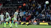 أرسنال يتوج بلقب الدوري الإنجليزي بعد تعادل مانشستر سيتي مع بورنموث