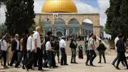 رئيس لجنة الأمن القومي في الكنيست يقتحم المسجد الأقصى بحماية قوات الاحتلال