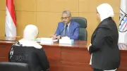 محافظ بني سويف يصرف مساعدات عاجلة لأرملة وسيدة غارمة في لقاء مفتوح