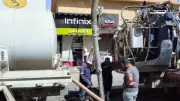 محافظ أسوان يوجه بتكثيف صيانة وتطهير شبكات الصرف الصحي