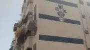 محافظ بورسعيد يتابع استمرار طلاء واجهات العمارات بمناطق السيدة نفيسة وفاطمة الزهراء