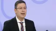 أستاذ إدارة أعمال: الصراعات الجيوسياسية تهدد إمدادات الطاقة وتعمق التضخم العالمي