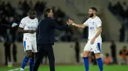 إعلامي سعودي يطالب بطرد بنزيما وإنزاجي بعد جولة الحسم في الدوري