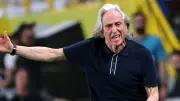 جيسوس يفاجئ جوارديولا: لك الشرف أن تقود النصر بعدي!