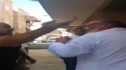 اعتداء شاب على والد زوجته بعصا خشبية في البحيرة بسبب خلافات عائلية