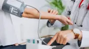 أسباب ارتفاع الكوليسترول ومضاعفاته الخطيرة وأفضل طرق علاجه