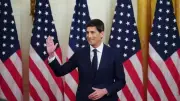 كيفن وارش يؤدي اليمين رئيساً للاحتياطي الفيدرالي رسمياً في البيت الأبيض