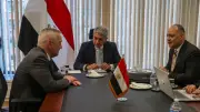 شريف فتحي يبحث مع مساعد مدعي منهاتن تعزيز استرداد الآثار المصرية