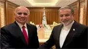 وزير خارجية العراق يؤكد لنظيره الإيراني أهمية إنهاء العمليات العسكرية في مضيق هرمز