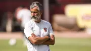 شوبير يكشف أزمة مستحقات ريبيرو مع الأهلي وموقف الزمالك