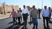 محافظ جنوب سيناء يتفقد ازدواج شارع الموتيلات بشرم الشيخ