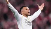 مبابي يتوج بالحذاء الذهبي للدوري الإسباني للموسم الثاني على التوالي