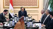 مدبولي يبحث خطة تصنيع سيارات جديدة في مصر مع مصنعين عالميين ونواب يشيدون