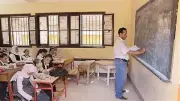 رفعت فياض: القضاء على عجز معلمي المواد الأساسية وتطوير شامل للتعليم