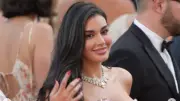 ناقد موضة يهاجم ياسمين صبري بسبب فستانها في مهرجان كان