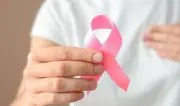 معرفة الشكل الطبيعي للثدي تساعد في الكشف المبكر عن السرطان