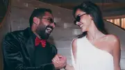 بالشراشيب.. بسمة بوسيل تثير الجدل بإطلالتها مع صديقها