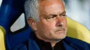 حارس بنفيكا يكشف حقيقة مستقبل مورينيو مع الفريق