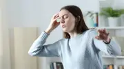 أسباب الدوخة أثناء الصلاة وطرق الوقاية منها