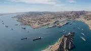 خبير بالناتو: إيران تسعى لإعادة صياغة النظام الإقليمي بالخليج وإقناع عُمان بالسيطرة على هرمز