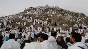 رئيس بعثة الحج السياحي تحذر الشركات من التقصير في خدمة الحجاج بمنى وعرفات