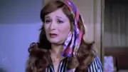 قصة ارتداء عزيزة راشد الحجاب وابنتها الفنانة الشهيرة في ذكرى ميلادها